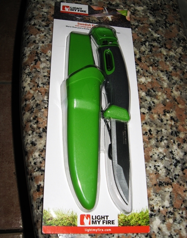 Coltello e acciarino Swedish FireKnife di Light My Fire