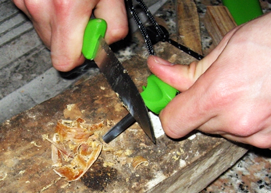 Recensione Swedish FireKnife di Light My Fire